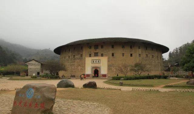 香烟云霄和越南代工哪个好抽_云霄香烟_香烟云霄多少一包啊